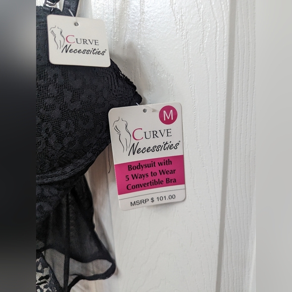 Curve Necessities Bodysuit with Built-in 5 way Convertible - Picture 6 of 9